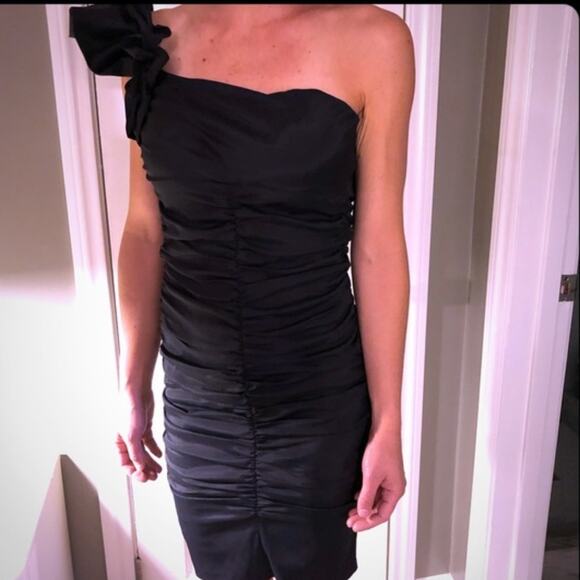 Cache Black Ruffle One Shoulder Ruched Mini Dress Size 0 - Picture 1 of 9